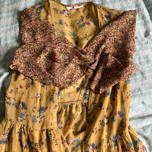 Mustard yellow duster